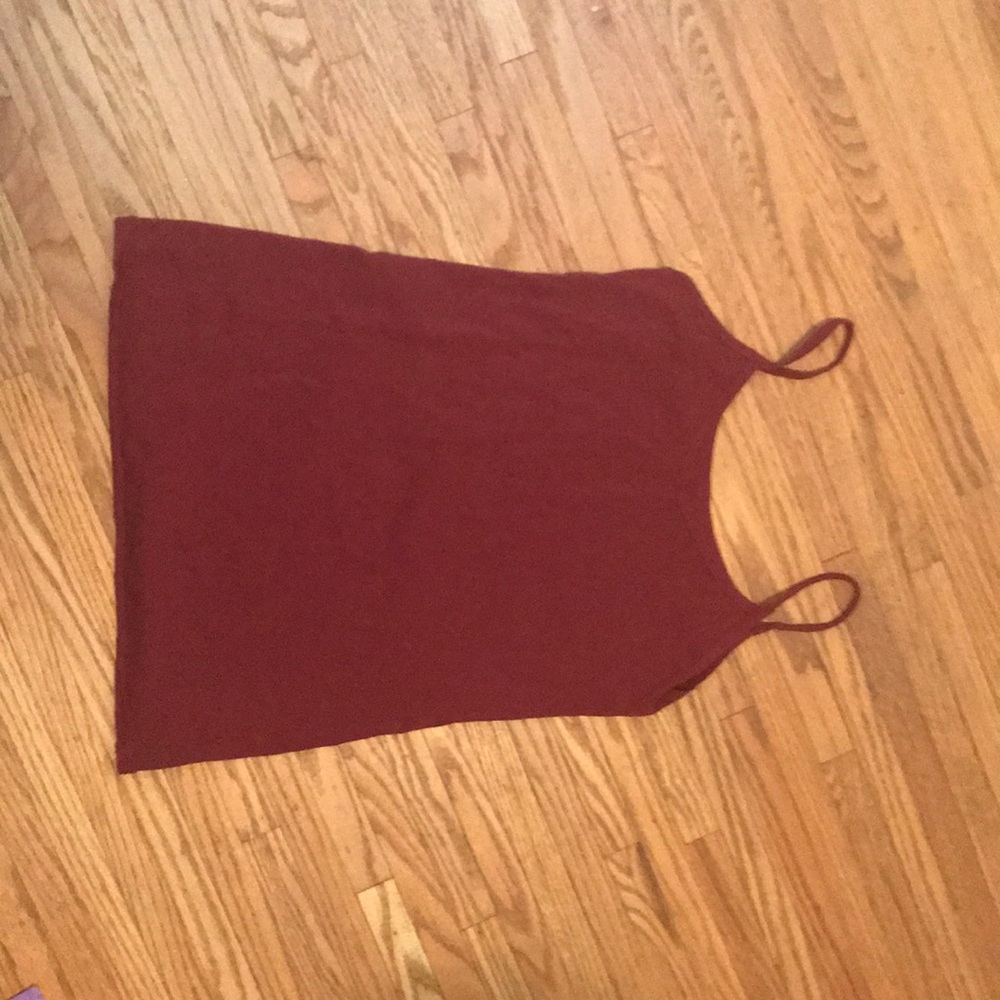 Buckle cami tank. NWOT. Maroon color, XL